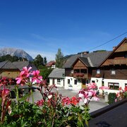 Blick zum Lasserhof